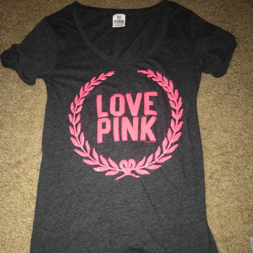 PINK Victoria’s Secret sequenced grey tee S